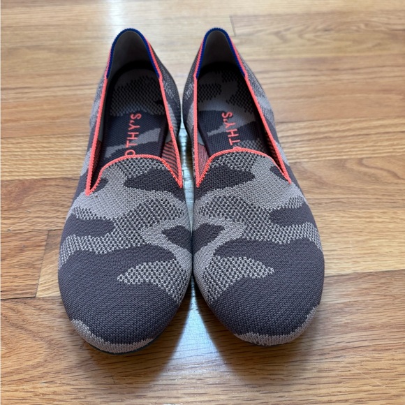 Rothy's Loafer Size 11 in Brown Camo - Picture 2 of 5